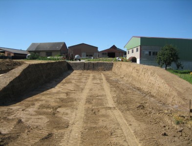 Création d’un silo d’ensilage.