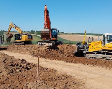 Terrassement de la plate de forme d’une unité de méthanisation